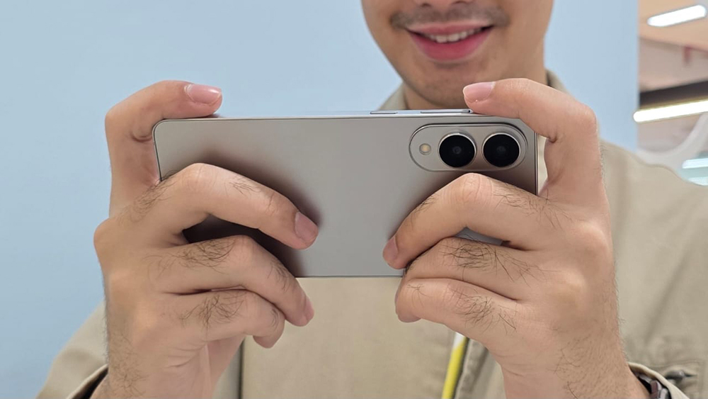 galaxy S25 edge tipis adem gaming