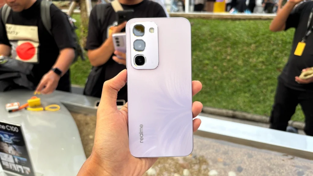 realme c100 1 res