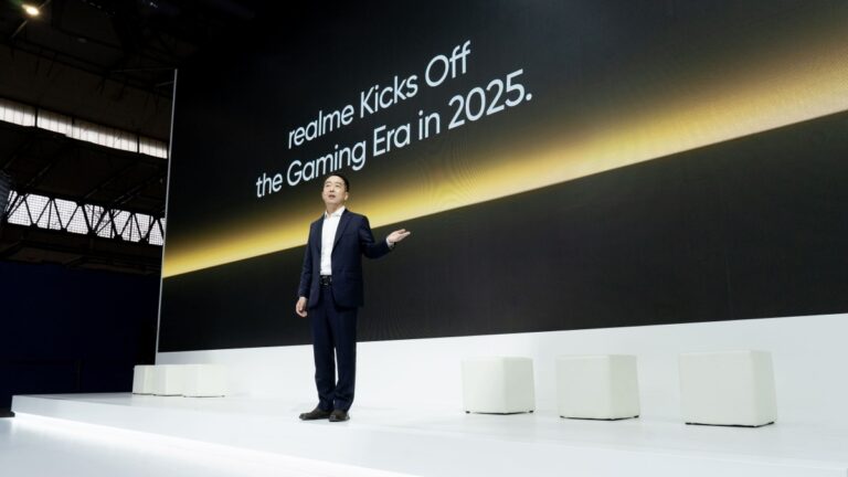 0305realme on MWC 3 00