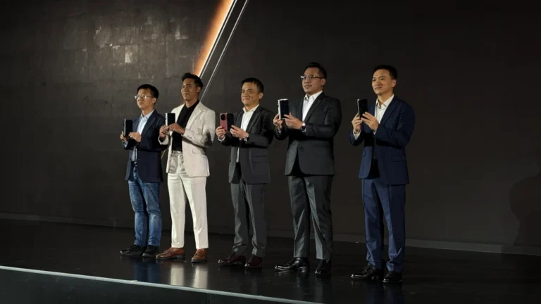 HUAWEI Mate X7 feat